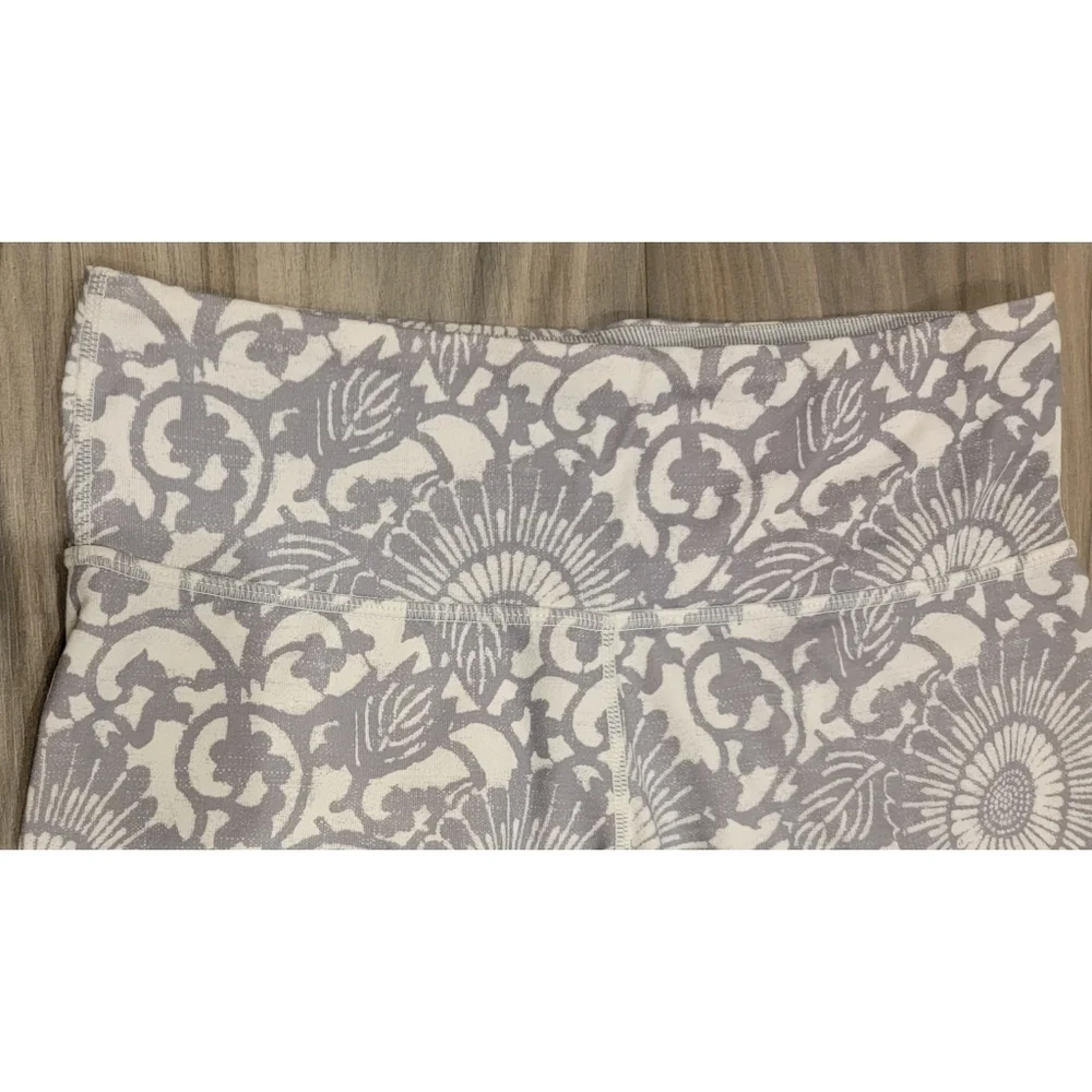 Lululemon Cropped Leggings